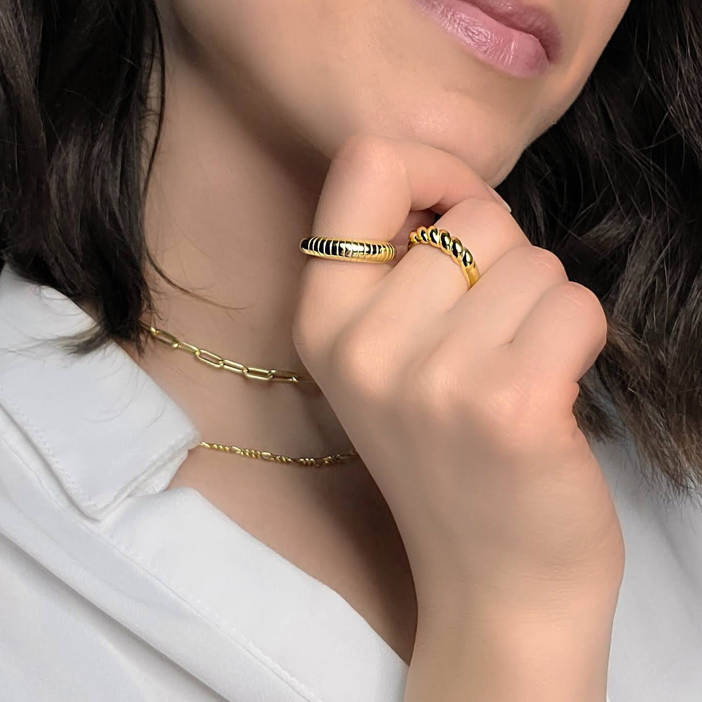 woman wearing cornetto ring 2