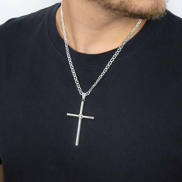 Sterling Silver Cross with Know Pendant Worn by Man with 5mm Marine Chain